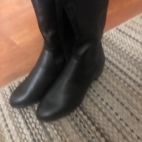 Boots A NEW DAY - Picture 3 of 4